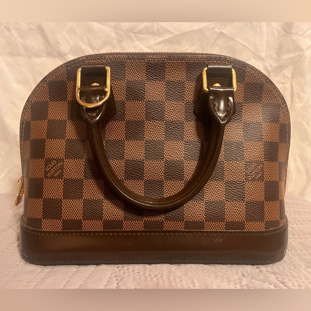Louis Vuitton Alma BB - Picture 2 of 16